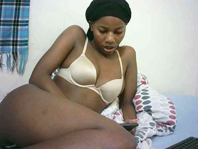Sexyqueen2 webcam