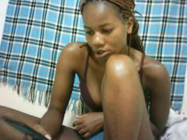 Sexyqueen2 webcam