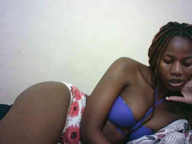 Sexyqueen2 webcam