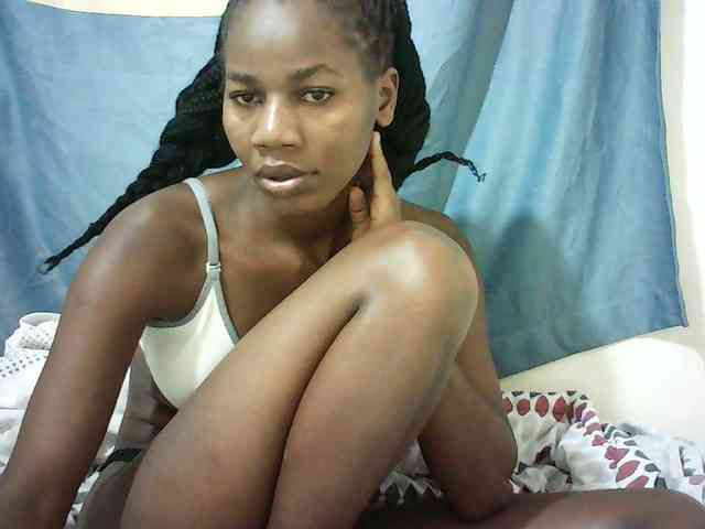 Sexyqueen2 webcam
