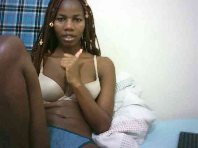Sexyqueen2 Live Webcam on BongaCams