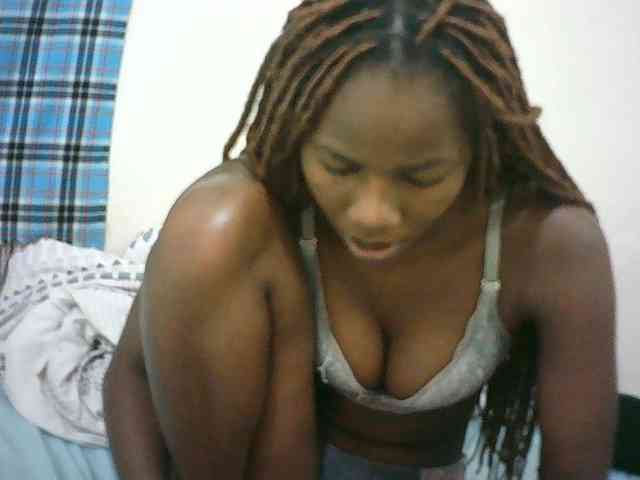 Sexyqueen2 webcam