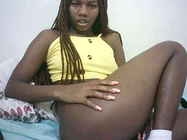 Sexyqueen2 webcam
