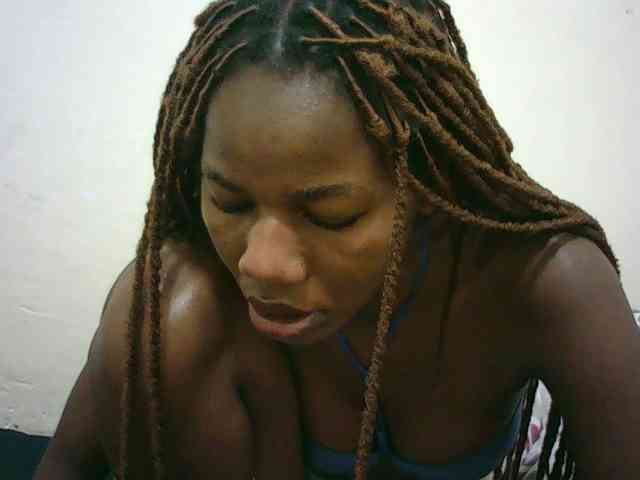 Sexyqueen2 webcam