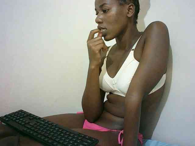 Sexyqueen2 webcam