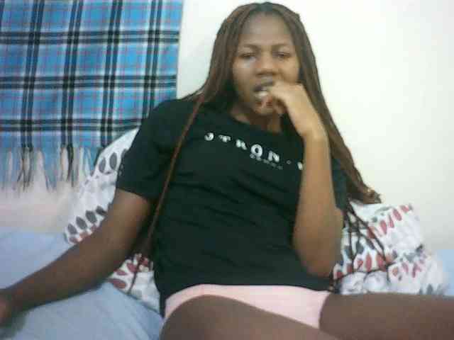 Sexyqueen2 webcam