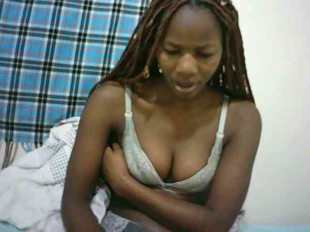 Sexyqueen2 webcam