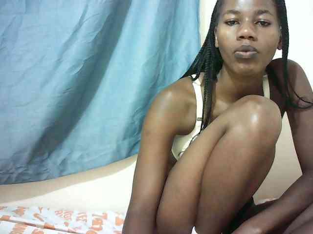 Sexyqueen2 webcam