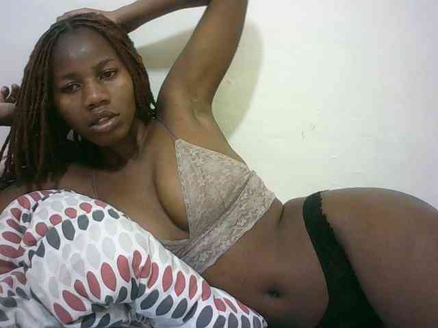 Sexyqueen2 webcam