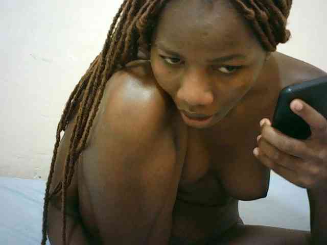 Sexyqueen2 webcam