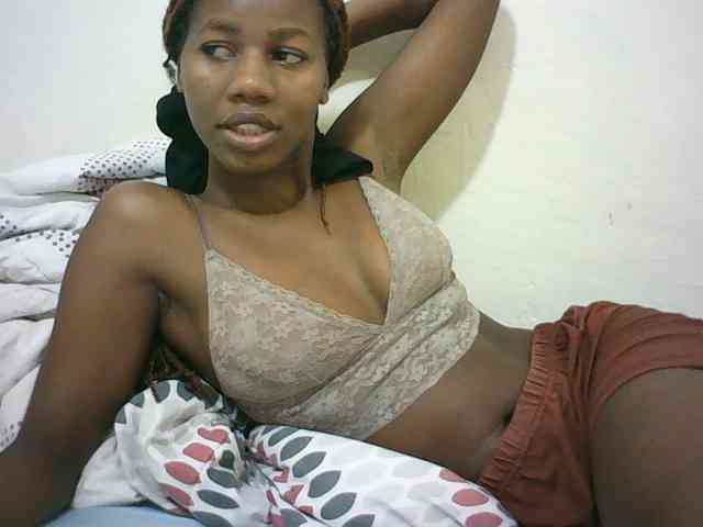 Sexyqueen2 webcam