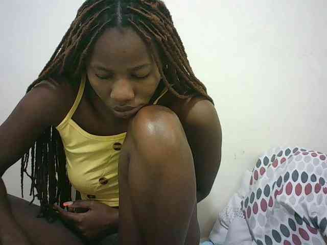 Sexyqueen2 webcam