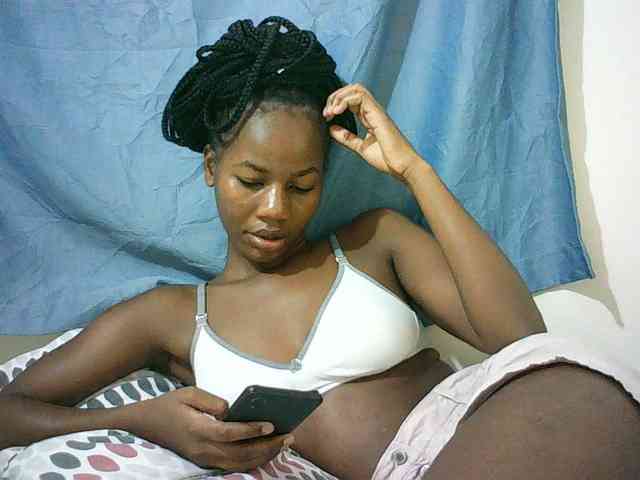 Sexyqueen2 webcam