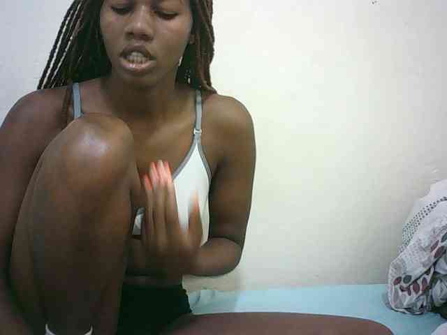Sexyqueen2 webcam