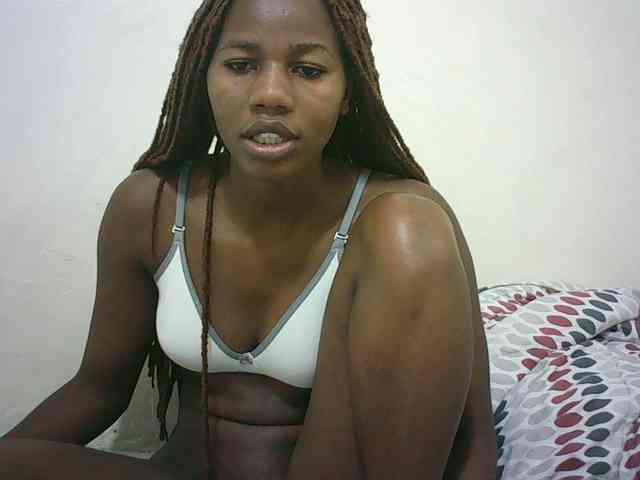 Sexyqueen2 webcam