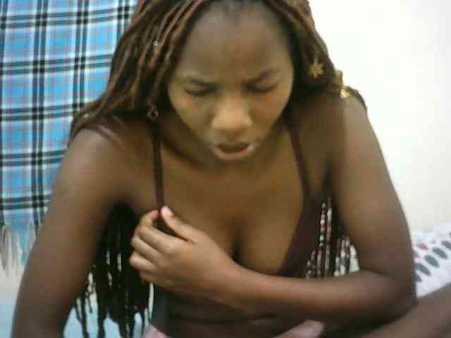 Sexyqueen2 webcam