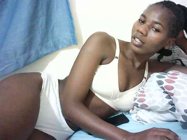 Sexyqueen2 webcam
