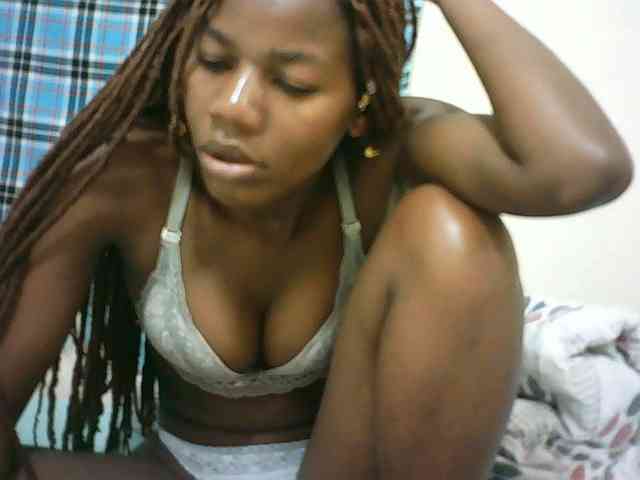 Sexyqueen2 webcam