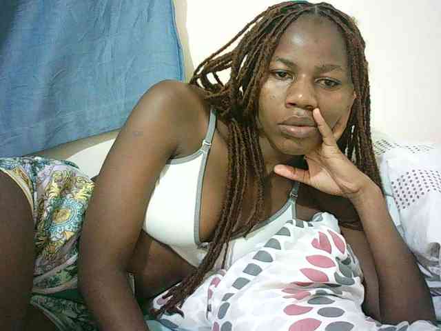Sexyqueen2 webcam