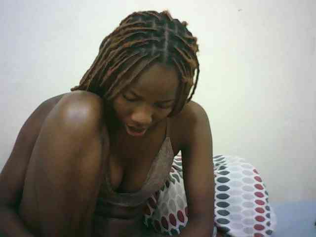 Sexyqueen2 webcam