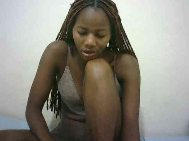 Sexyqueen2 webcam