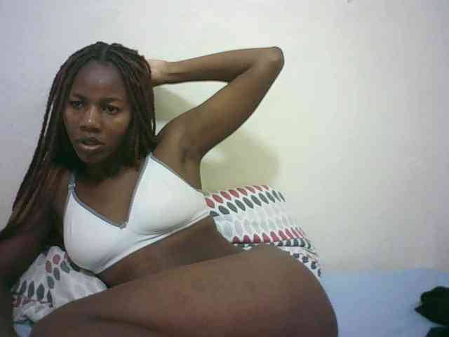 Sexyqueen2 webcam