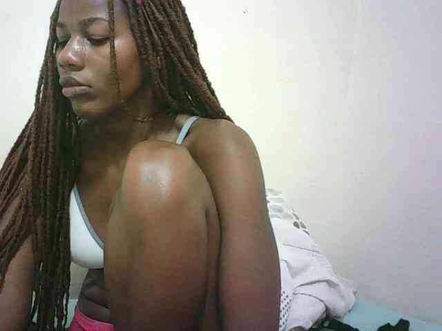 Sexyqueen2 webcam