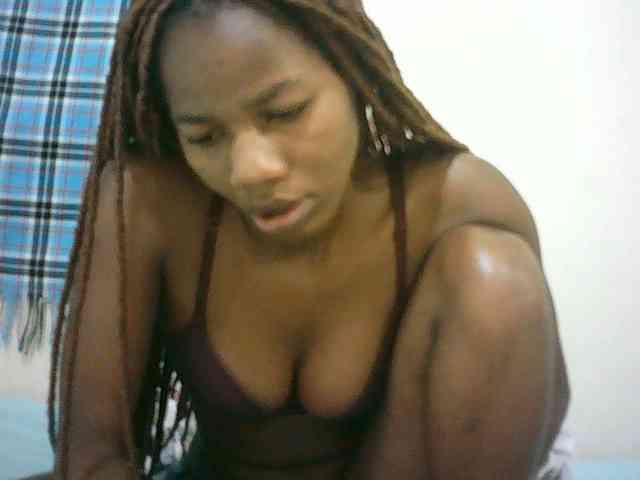 Sexyqueen2 webcam