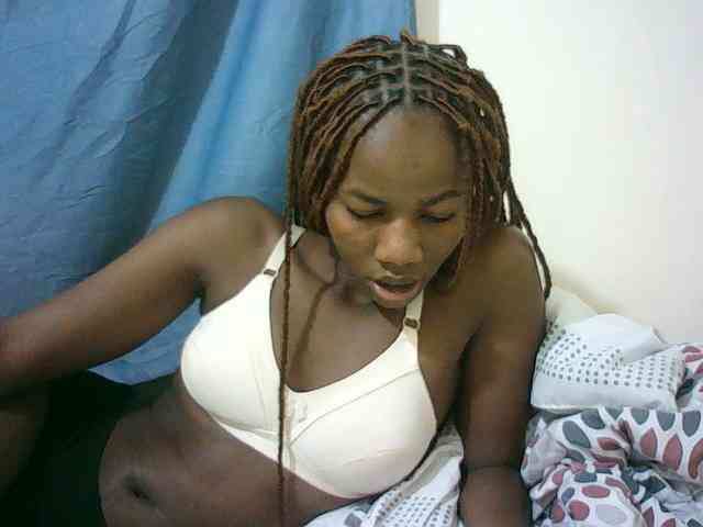 Sexyqueen2 webcam