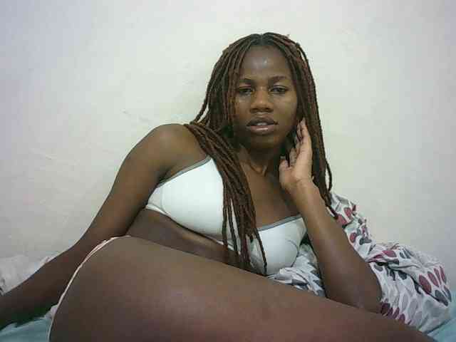 Sexyqueen2 webcam