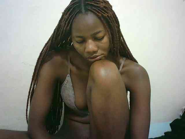 Sexyqueen2 webcam