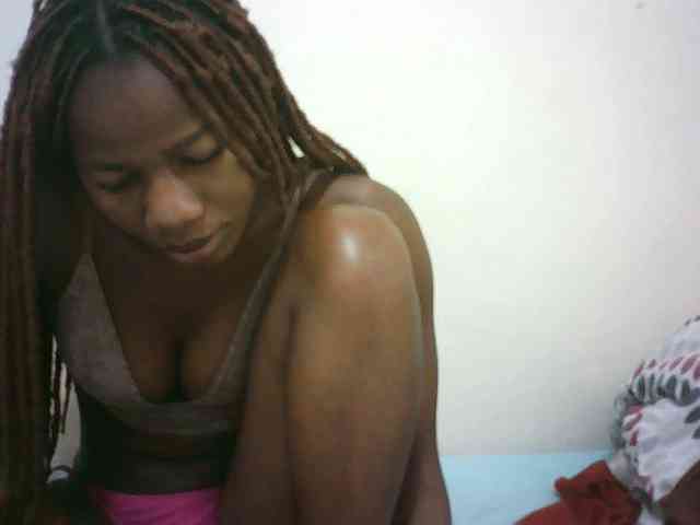 Sexyqueen2 webcam