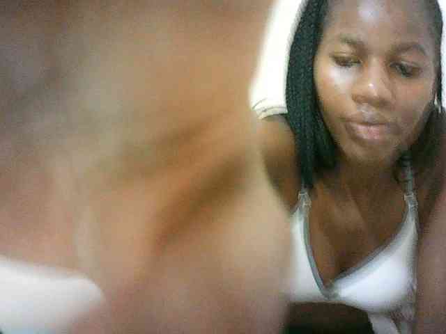 Sexyqueen2 webcam