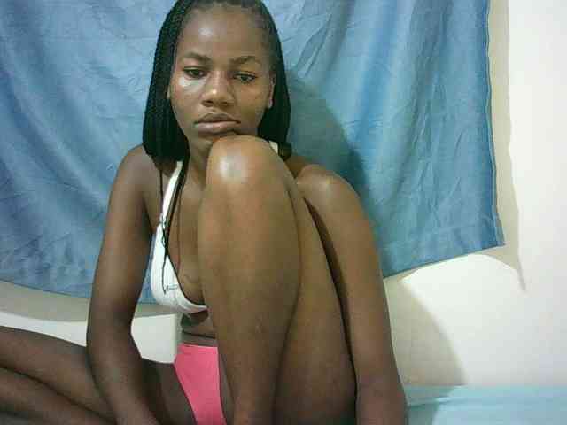 Sexyqueen2 webcam