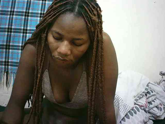 Sexyqueen2 webcam