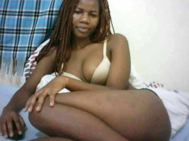 Sexyqueen2 webcam