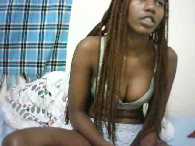 Sexyqueen2 webcam