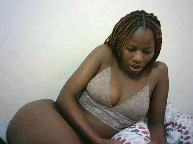 Sexyqueen2 webcam