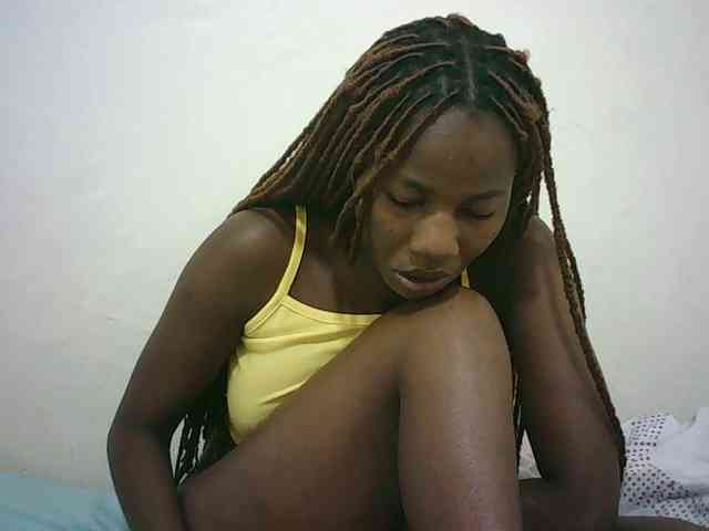 Sexyqueen2 webcam