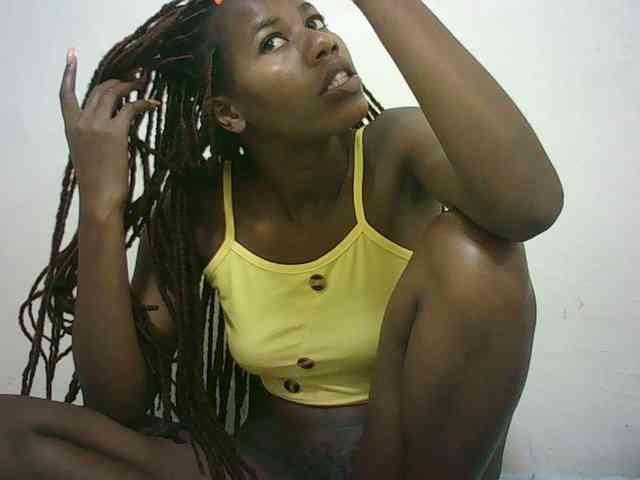 Sexyqueen2 webcam