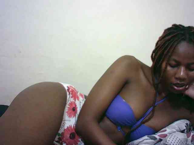 Sexyqueen2 webcam