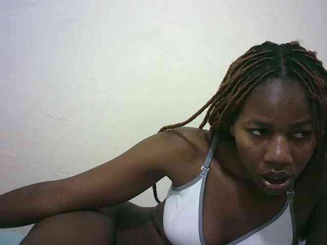 Sexyqueen2 webcam