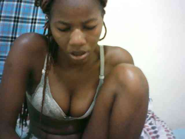 Sexyqueen2 webcam