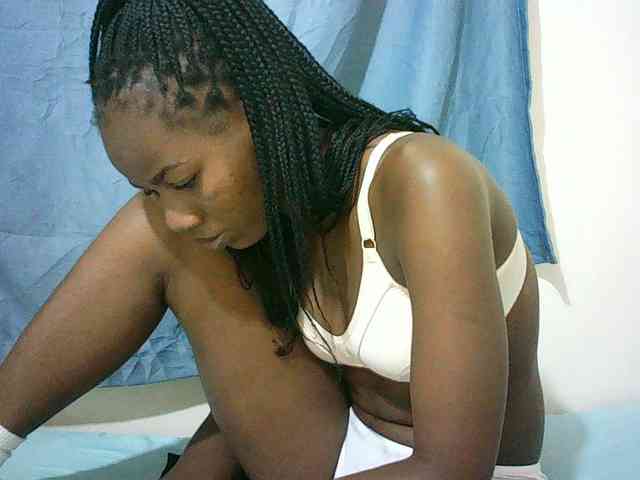 Sexyqueen2 webcam