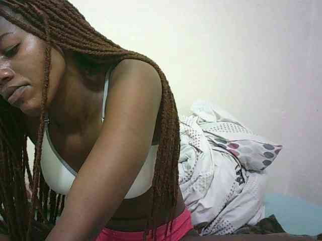 Sexyqueen2 webcam