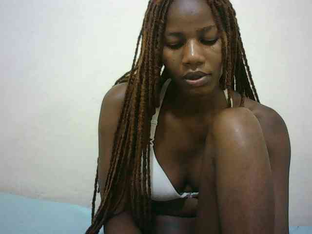 Sexyqueen2 webcam