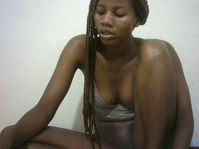Sexyqueen2 webcam