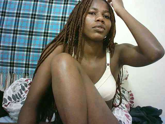 Sexyqueen2 webcam