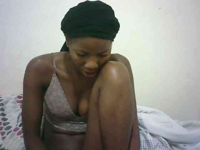 Sexyqueen2 webcam