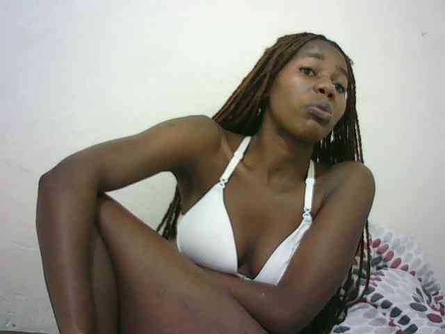 Sexyqueen2 webcam